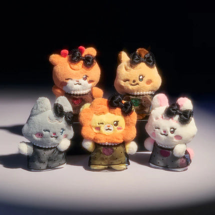 i-dle - minini PLUSH + PHOTOCARD SET / 'We are' POP-UP x LINE FRIENDS