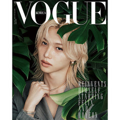 VOGUE 2025.12 featuring Straykids - Felix - K-pop magazine cover
