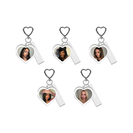 [Pre-order] KATSEYE - Random Selfie Acrylic Keyring