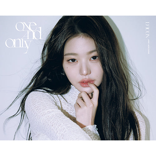 [Pre-order] JANG WONYOUNG - DICON VOLUME N°31 JANG WONYOUNG