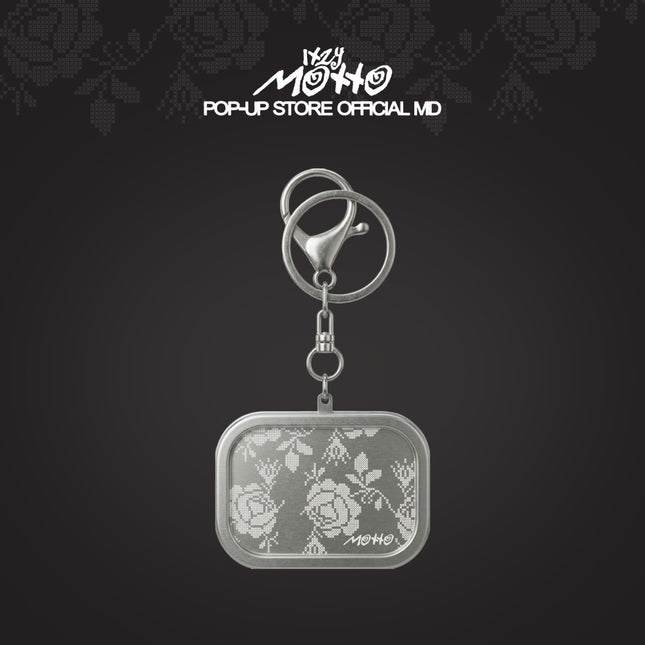 [Pre-order] ITZY [Motto] POP-UP OFFICIAL MD - 05 MINI TIN CASE KEYRING