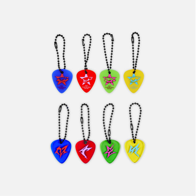 aespa - RANDOM GUITAR PICK KEYRING / 2025 aespa Week [Rich Man] POP-UP OFFICIAL MD